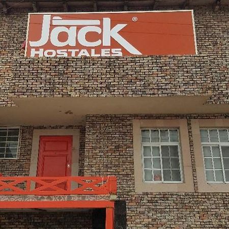 Jack Hostales León de los Aldamas Extérieur photo